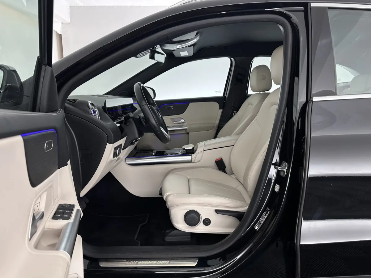350 4MATIC Luxury Line 67 kWh [ 3-Fase-11kW ]{SoH-94%} (INCL-BTW) *HEATPUMP | LEATHER | FULL-LED | BLINDSPOT | WIDESCREEN-DIGICOCKPIT | HEATED-SPORTSEATS | CAMERA | NAVI-FULLMAP | DAB | AMBI