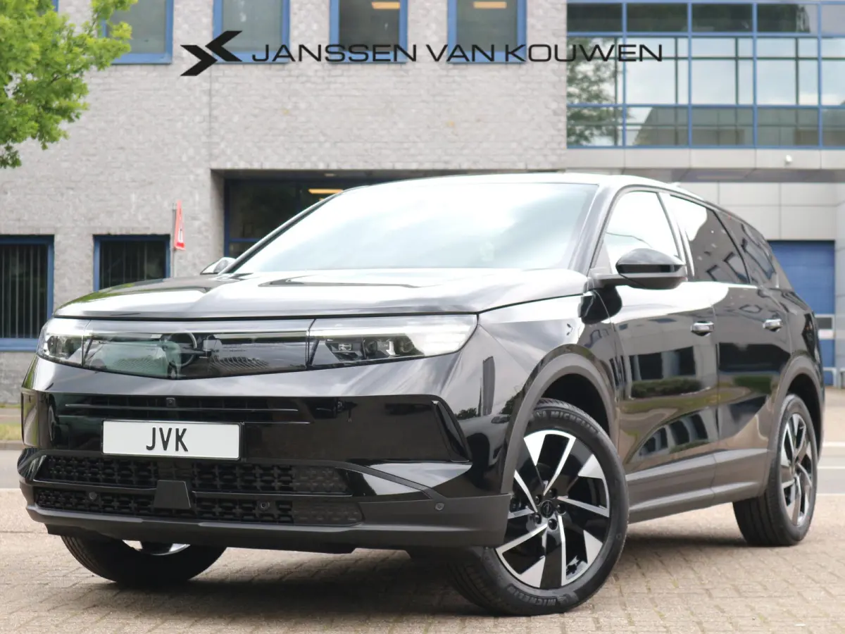 1.2 Turbo Hybrid Business Edition / Panoramadak / 360 Camera / Keyless