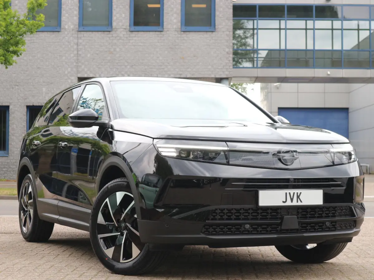 1.2 Turbo Hybrid Business Edition / Panoramadak / 360 Camera / Keyless
