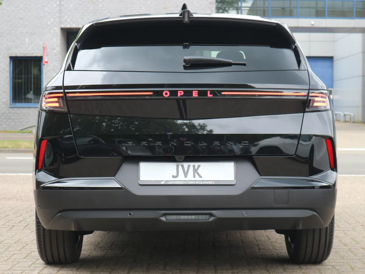 1.2 Turbo Hybrid Business Edition / Panoramadak / 360 Camera / Keyless