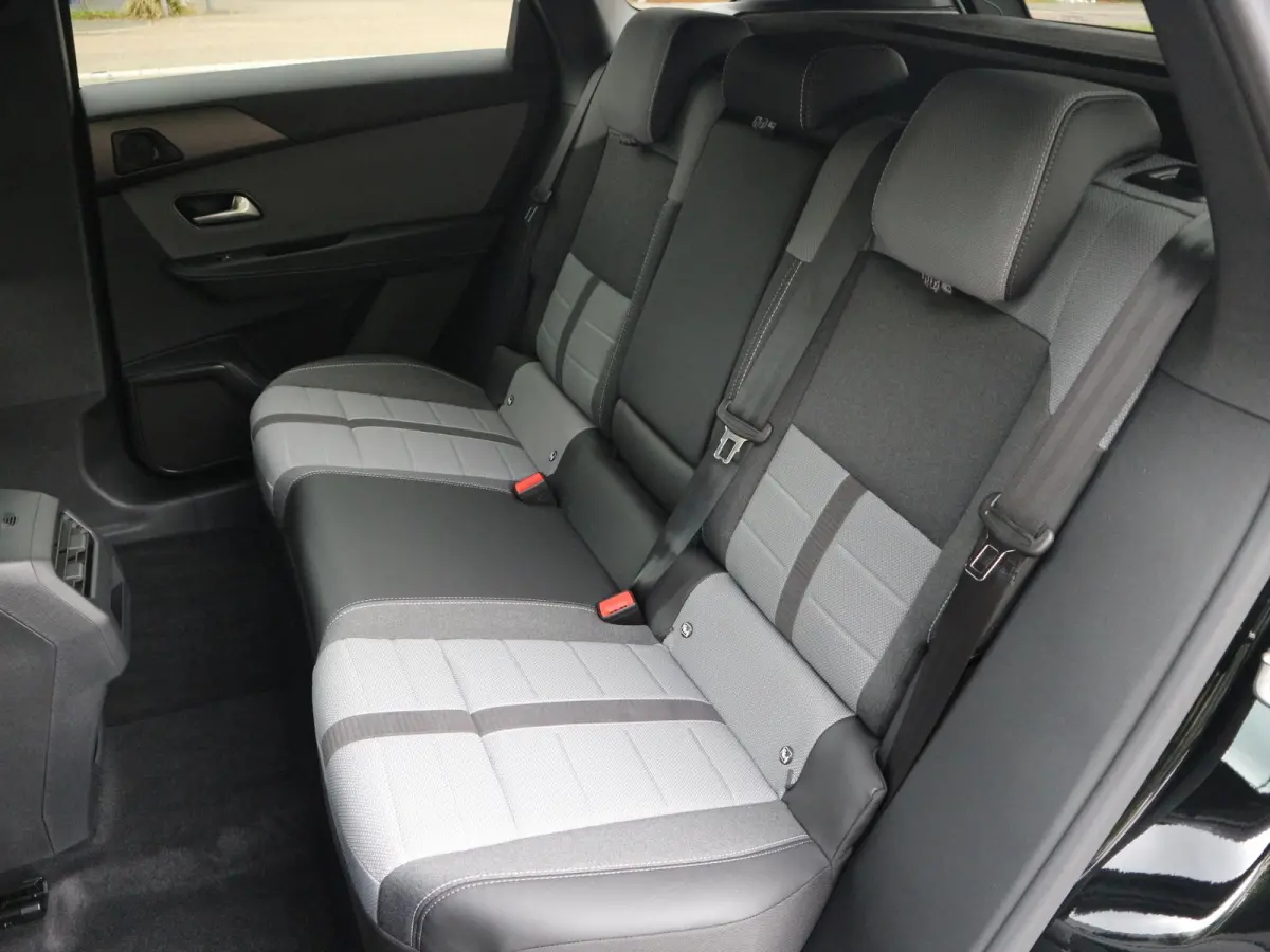 1.2 Turbo Hybrid Business Edition / Panoramadak / 360 Camera / Keyless