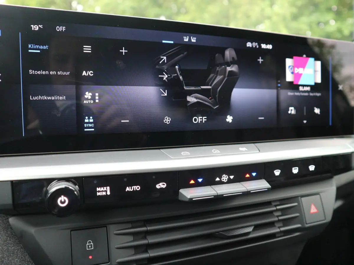 1.2 Turbo Hybrid Business Edition / Panoramadak / 360 Camera / Keyless