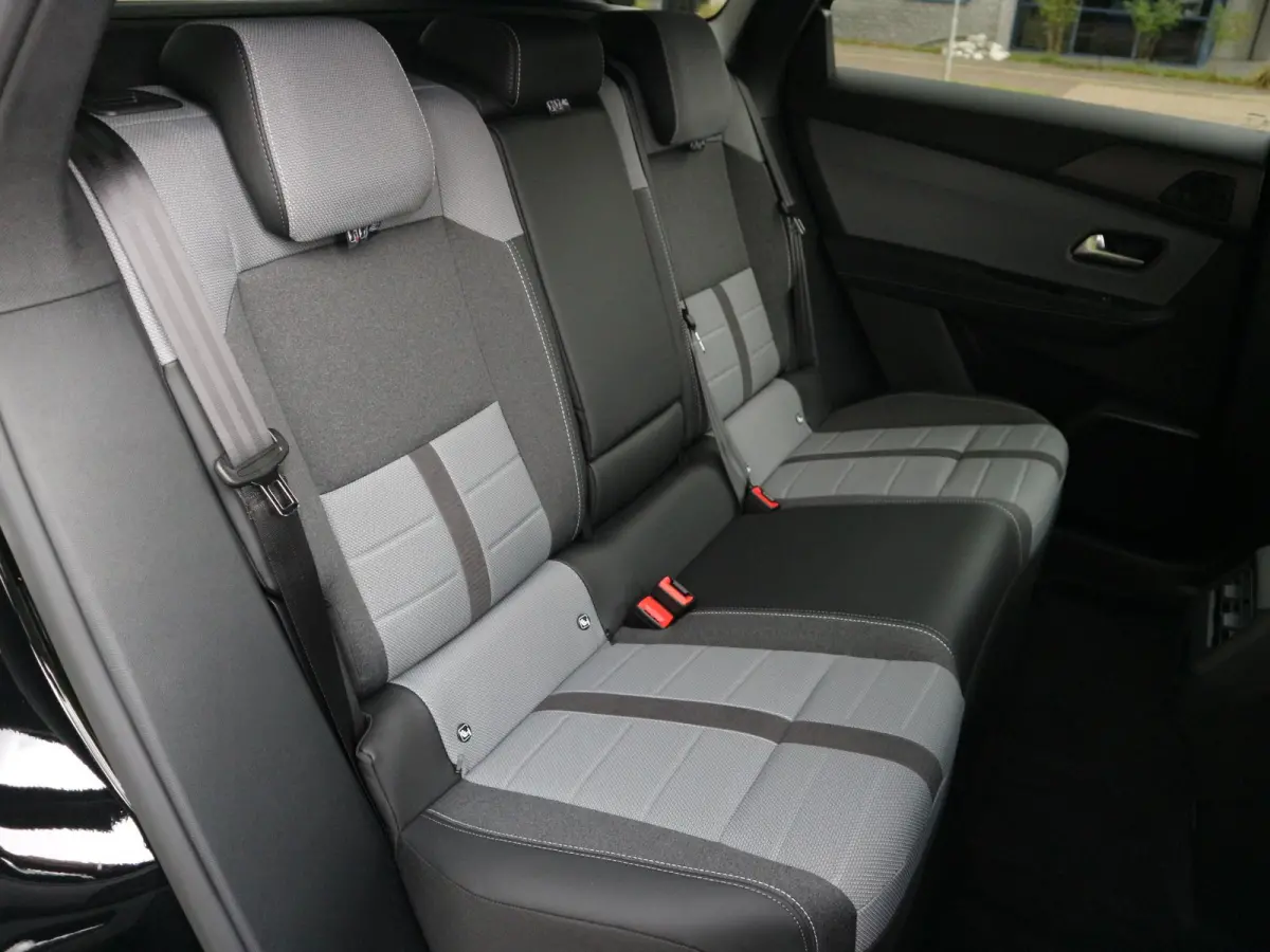 1.2 Turbo Hybrid Business Edition / Panoramadak / 360 Camera / Keyless