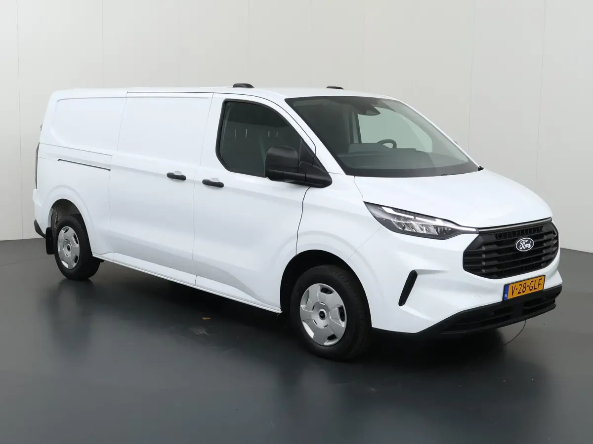 300 | 2.0 TDCI | L2 H1 | TREND | PARKEERCAMERA | APPLE CARPLAY | 3-ZITS | CLIMATE CONTROL | VOORRUITVERWARMING |