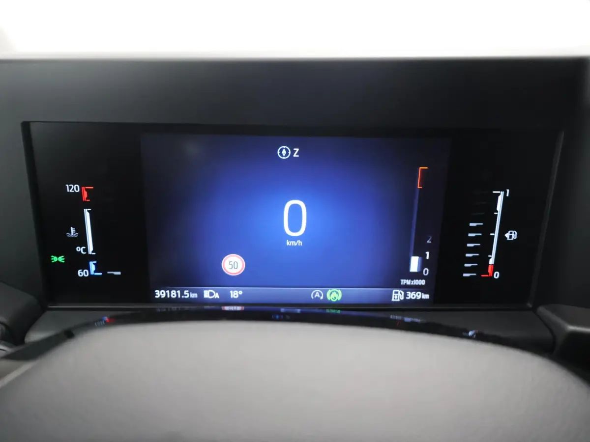 300 | 2.0 TDCI | L2 H1 | TREND | PARKEERCAMERA | APPLE CARPLAY | 3-ZITS | CLIMATE CONTROL | VOORRUITVERWARMING |