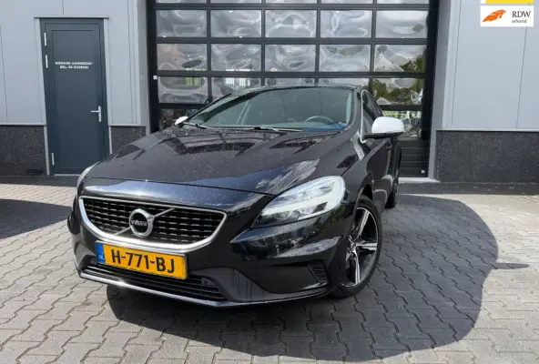 1.5 T3 Polar+ Sport R-DESIGN automaat