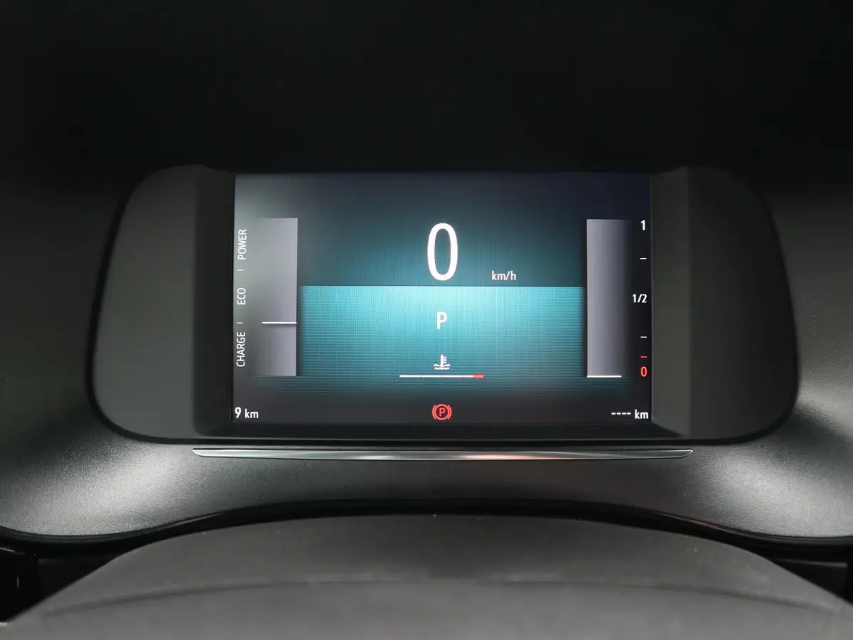1.2 Turbo Hybrid Ultimate / Keyless / Camera / Navigatie