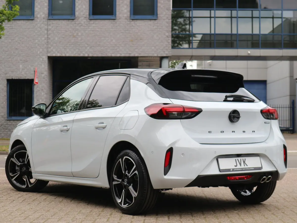 1.2 Turbo Hybrid Ultimate / Keyless / Camera / Navigatie