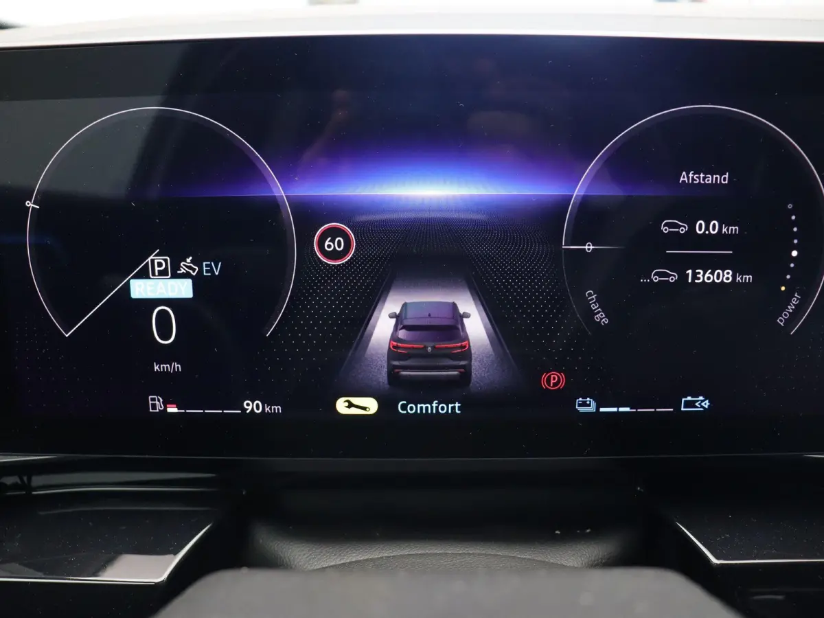 E-Tech Hybrid 200pk Techno Esprit Alpine | Achteruitrijcamera | 1500 KG trekgewicht | Elektrische achterklep | Apple Carplay/Android Auto | 20" Lichtmetalen velgen |