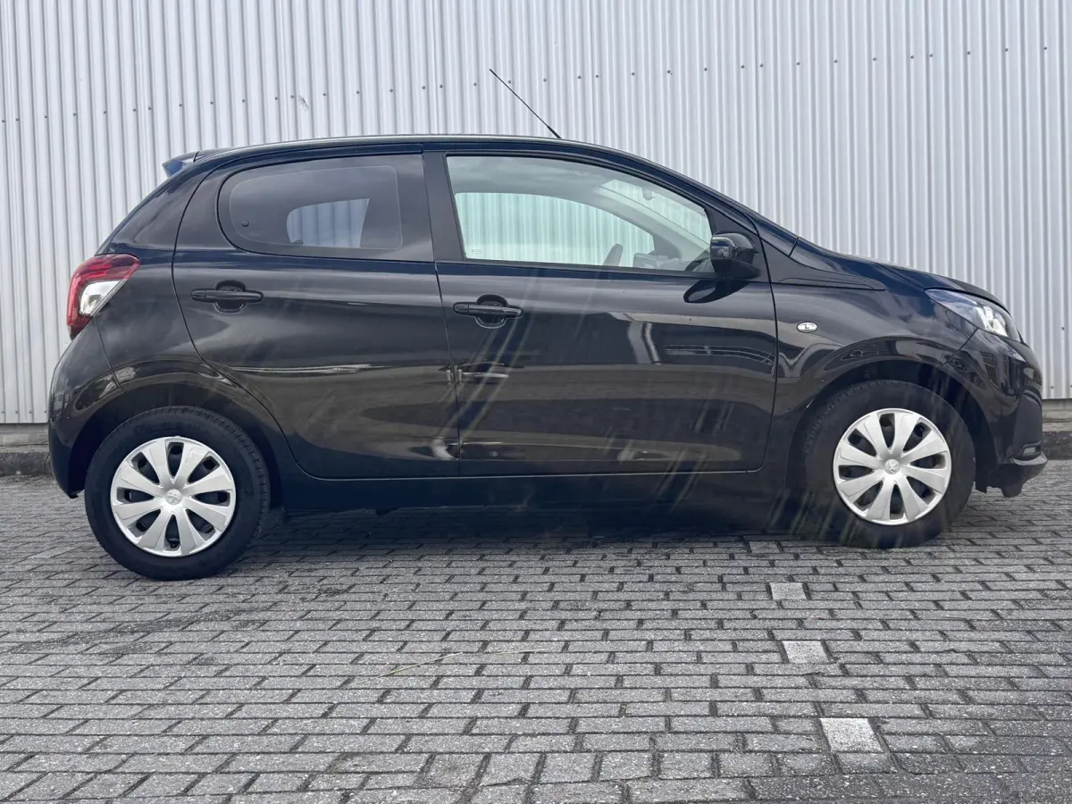 1.0 e-VTi Active | Airco | Radio | Bluetooth | Elektrische ramen | | Achterbank in delen neerklapbaar | Airco | Centrale deurvergrendeling met afstandsbediening