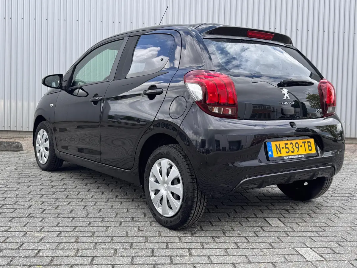 1.0 e-VTi Active | Airco | Radio | Bluetooth | Elektrische ramen | | Achterbank in delen neerklapbaar | Airco | Centrale deurvergrendeling met afstandsbediening