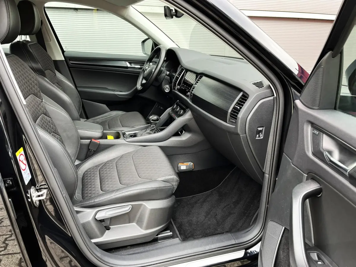 1.5 TSI 150pk DSG Business Edition | Trekhaak | Navigatie | Canton® Audiosystem