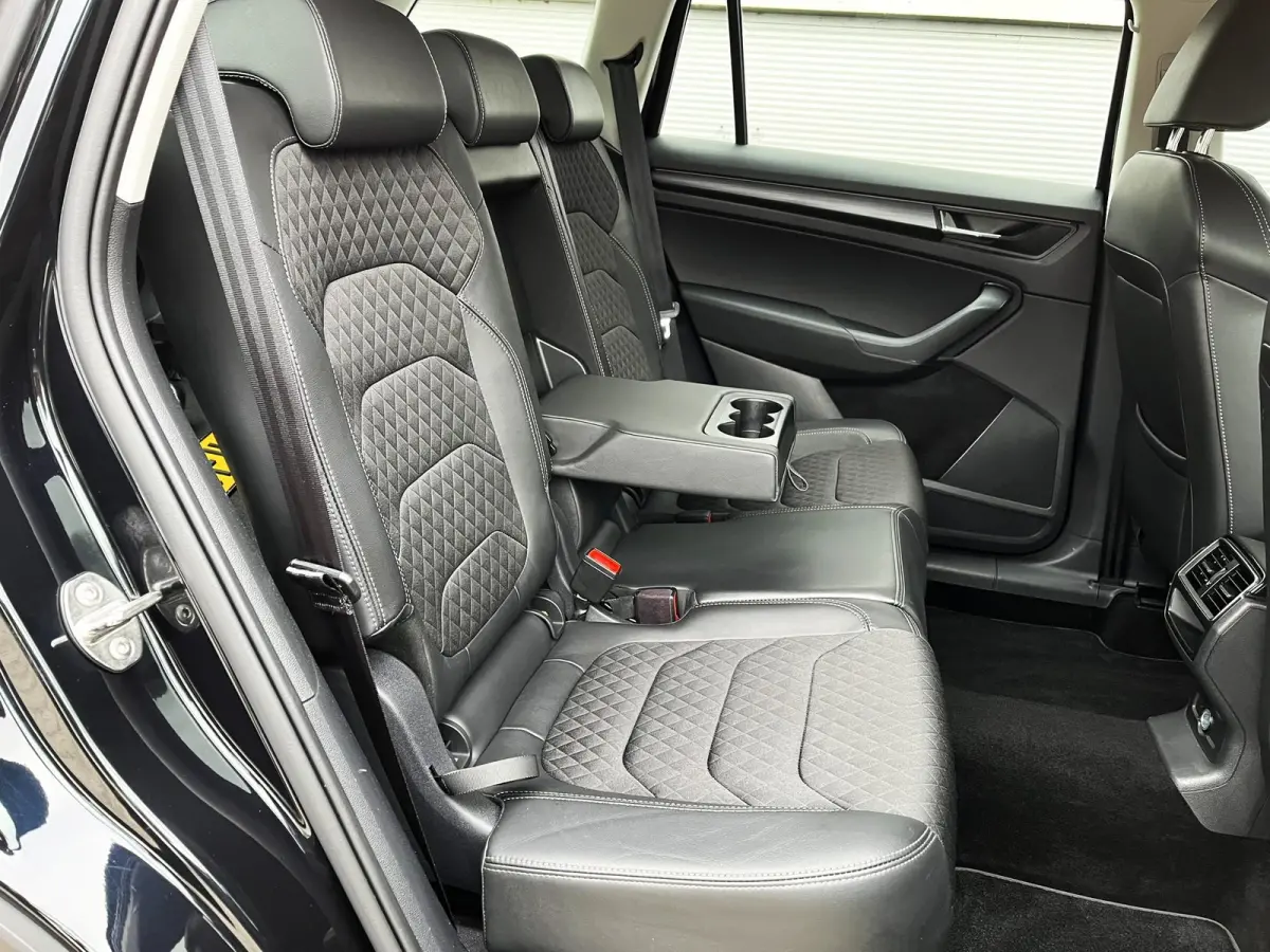 1.5 TSI 150pk DSG Business Edition | Trekhaak | Navigatie | Canton® Audiosystem