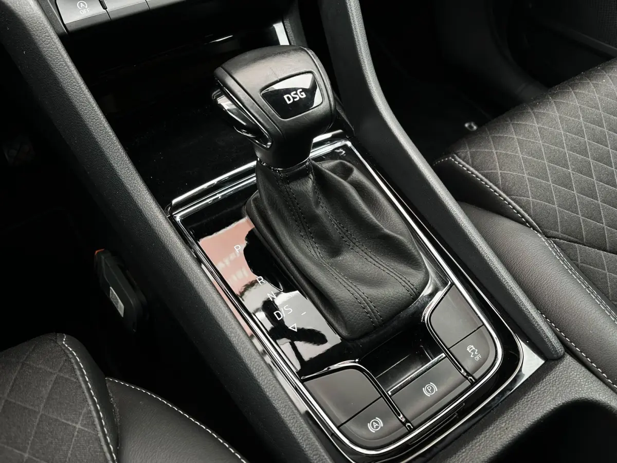 1.5 TSI 150pk DSG Business Edition | Trekhaak | Navigatie | Canton® Audiosystem