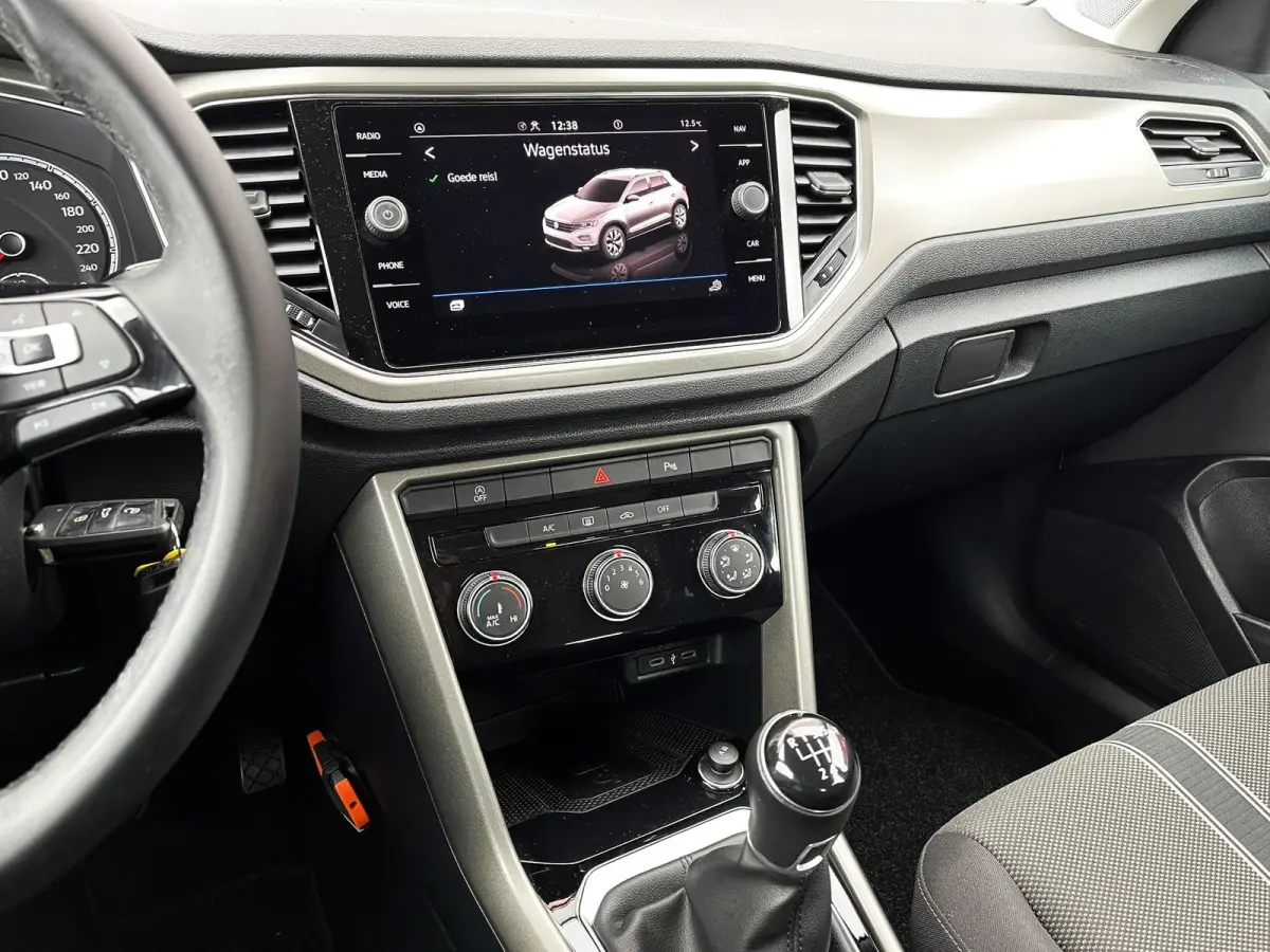 1.0 TSI 110pk Style Business | Navigatie | App Connect | Elektr. Achterklep