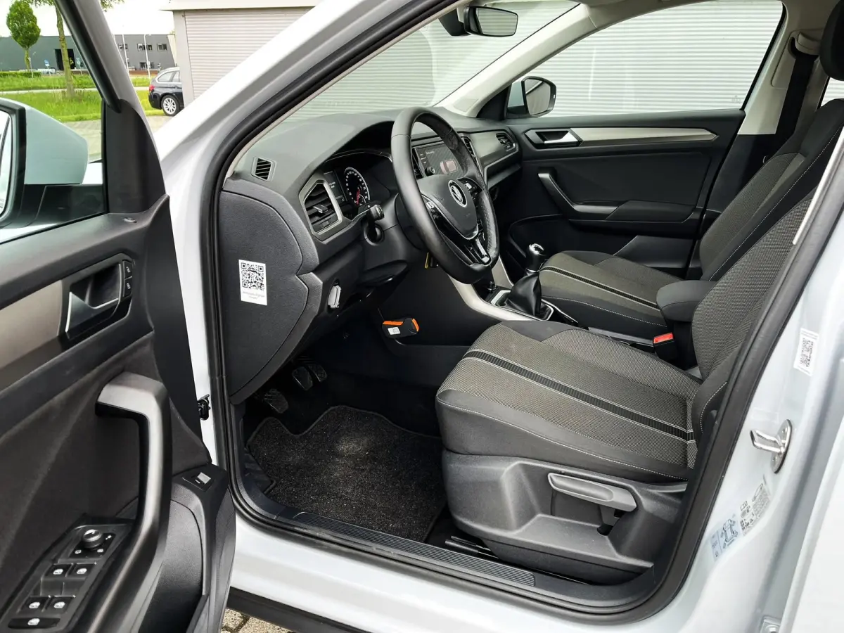 1.0 TSI 110pk Style Business | Navigatie | App Connect | Elektr. Achterklep