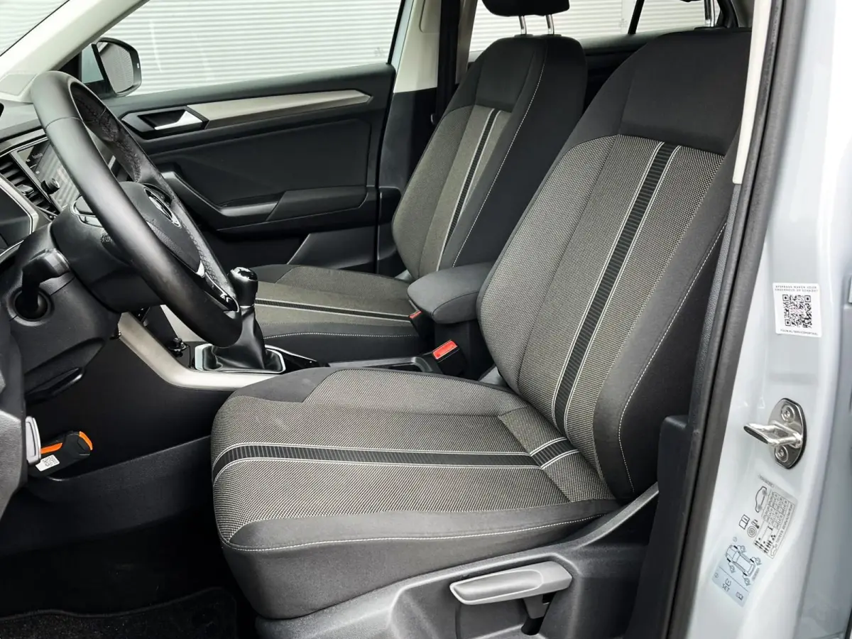 1.0 TSI 110pk Style Business | Navigatie | App Connect | Elektr. Achterklep