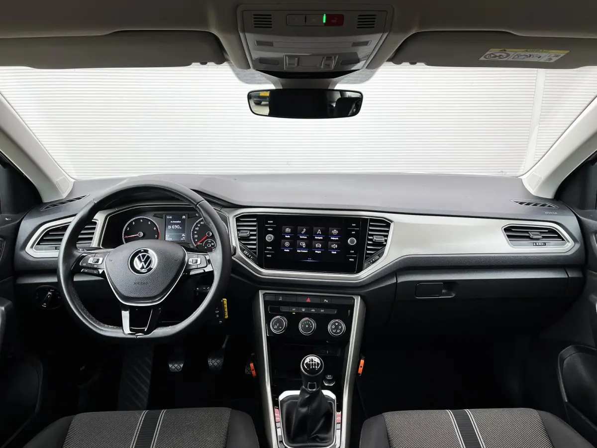 1.0 TSI 110pk Style Business | Navigatie | App Connect | Elektr. Achterklep