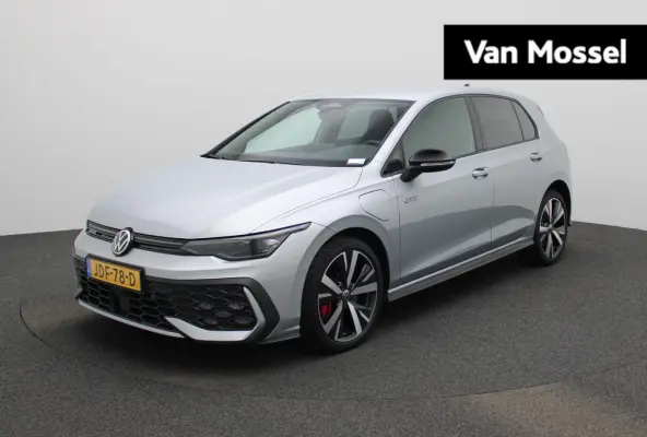 1.5 eHybrid GTE 272 PK| Origineel Nederlands | 1e Eigenaar | Navigatie | LED Matrix | Achteruitrijcamera | Stoelverwarming | Stuurwielverwarming | Black Style
