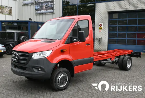 519 CDI 4x4 L3 AWD Chassis cabine 4x4