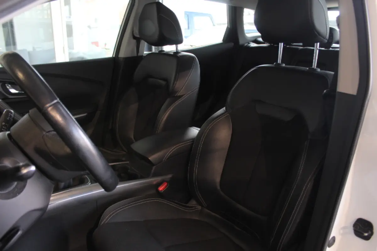 1.2 TCe Intens Climate control,Cruise, Navigatie, PDC V+A, LM Velgen,Trekhaak