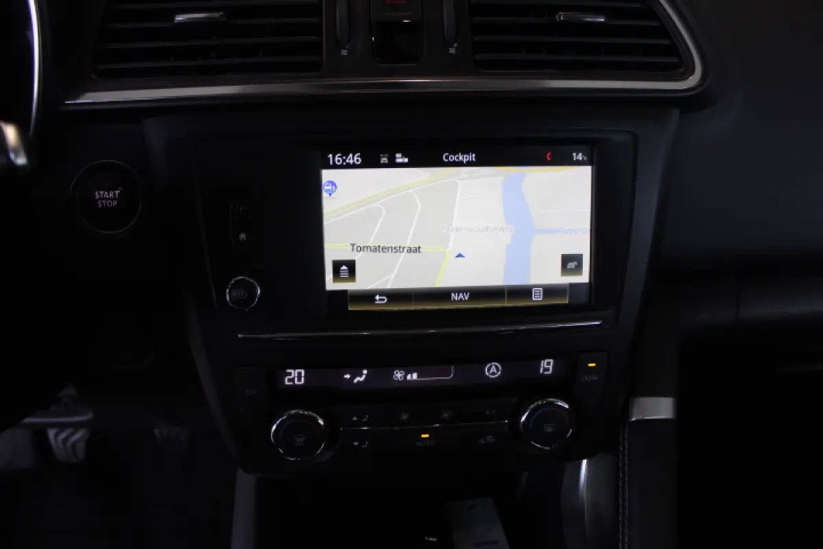 1.2 TCe Intens Climate control,Cruise, Navigatie, PDC V+A, LM Velgen,Trekhaak