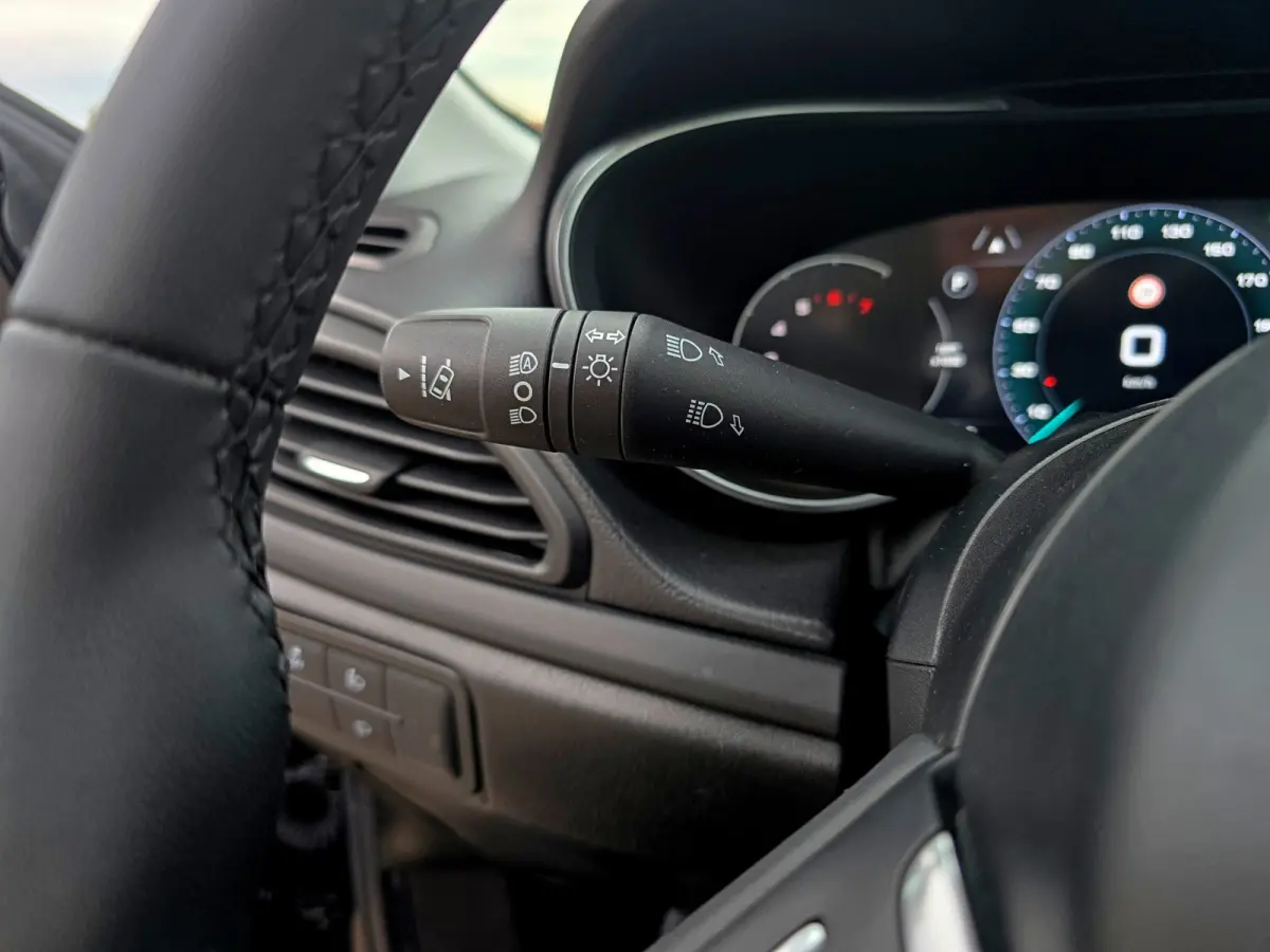 1.5 Hybrid City - AUTOMAAT - 130 Pk - Euro 6 - Navi - ParkeerCamera