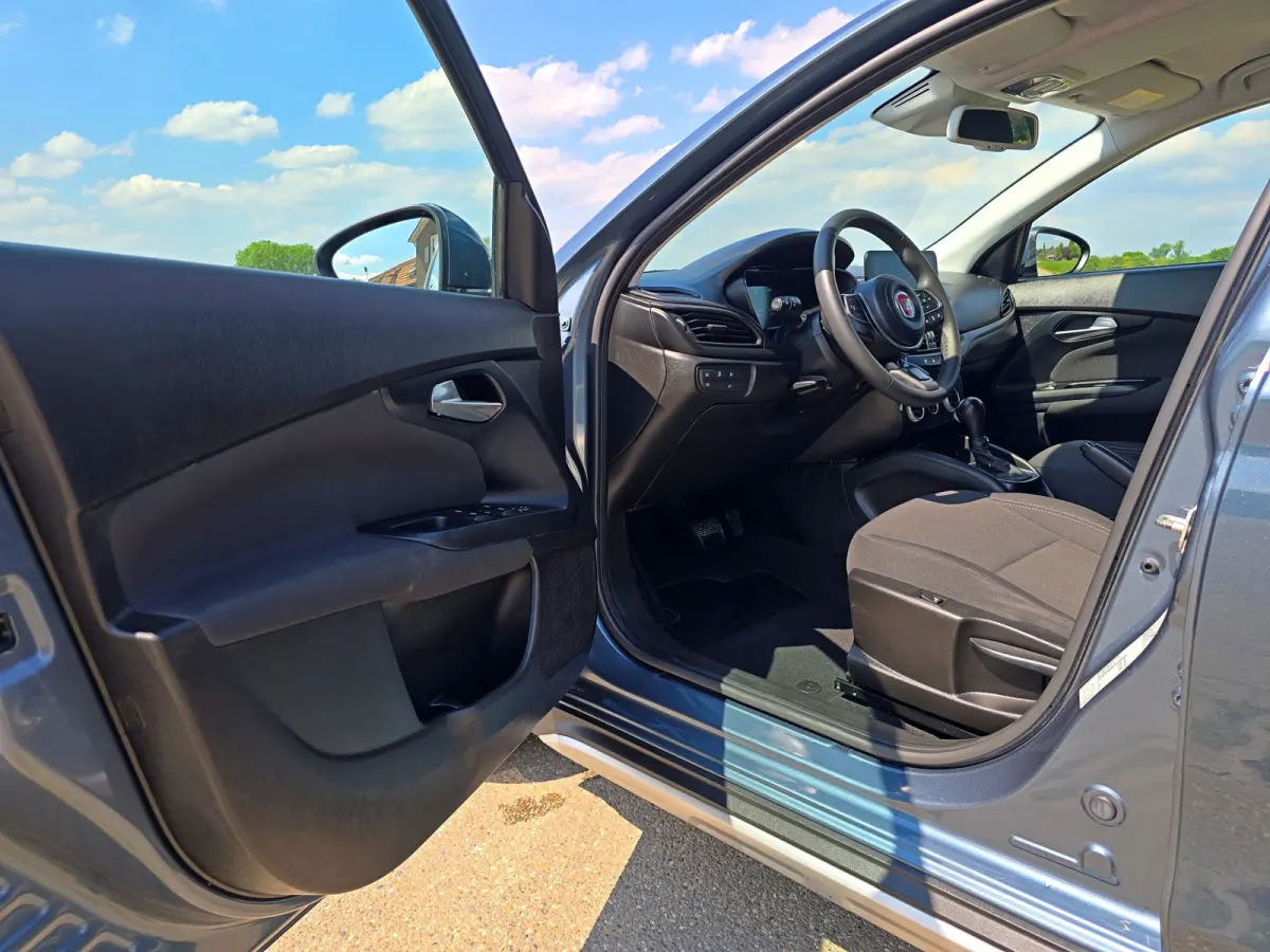 1.5 Hybrid City - 150 Pk - ParkeerCamera - Adaptive Cruise Control - Climate control