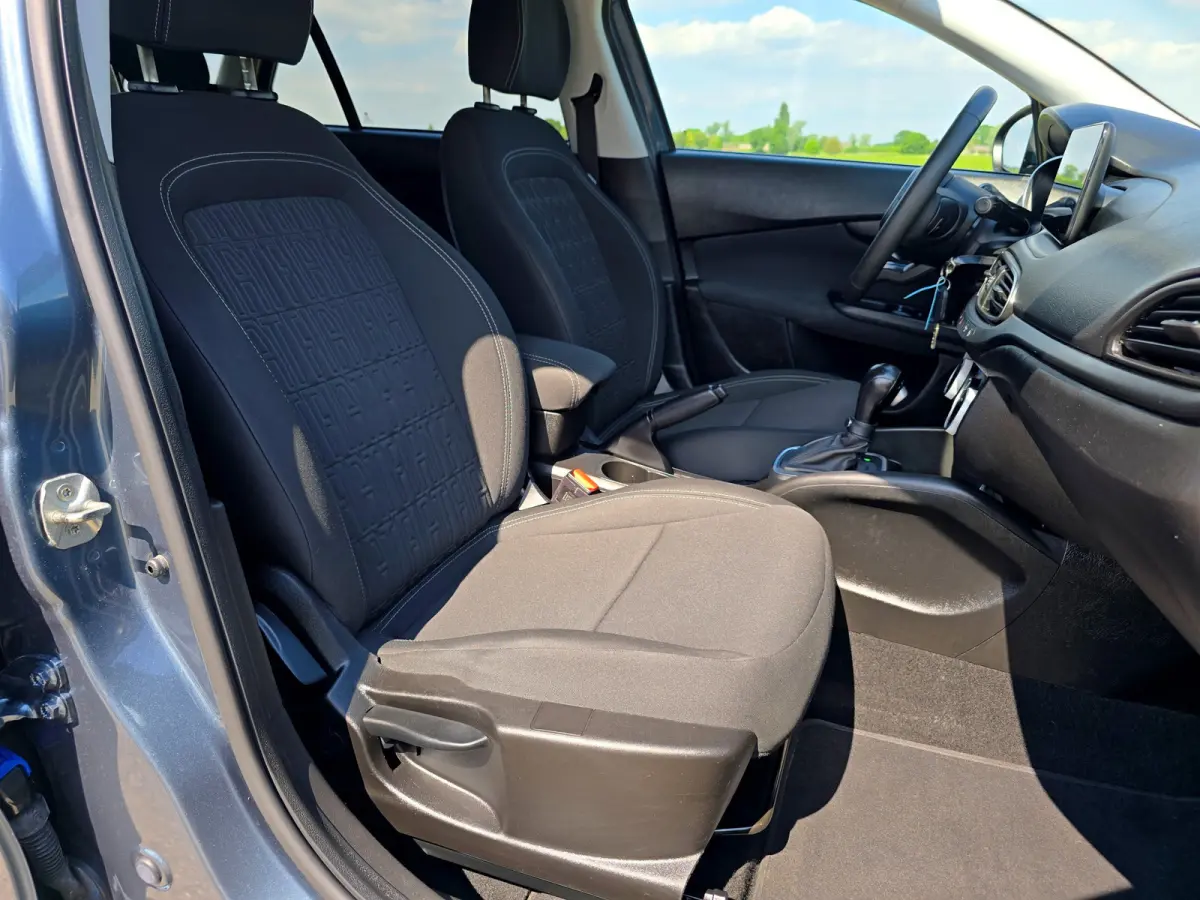 1.5 Hybrid City - 150 Pk - ParkeerCamera - Adaptive Cruise Control - Climate control