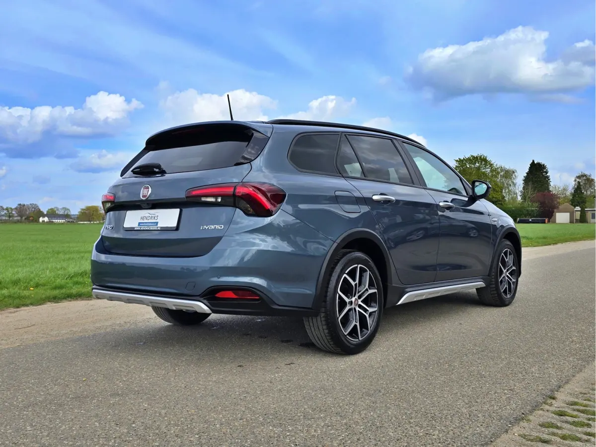 1.5 Hybrid City - 150 Pk - ParkeerCamera - Adaptive Cruise Control - Climate control