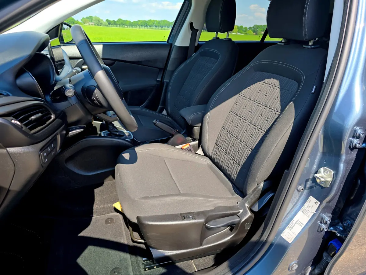 1.5 Hybrid City - 150 Pk - ParkeerCamera - Adaptive Cruise Control - Climate control