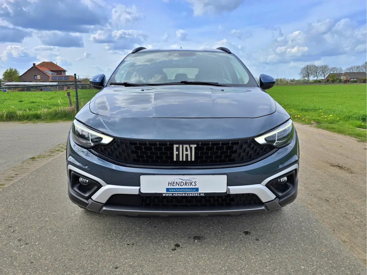 1.5 Hybrid City - 150 Pk - ParkeerCamera - Adaptive Cruise Control - Climate control