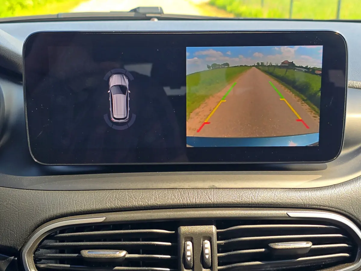 1.5 Hybrid City - 150 Pk - ParkeerCamera - Adaptive Cruise Control - Climate control