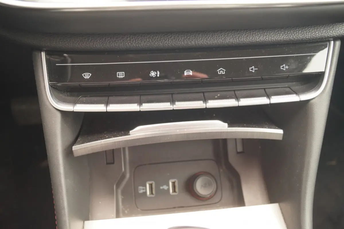 1.5 TGDI PHEV Edition -LEER-CAM-TREKHAAK-ECC-