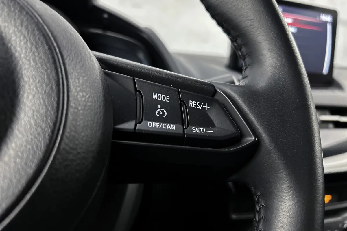 1.5 Skyactiv-G | Airco | Apple Carplay | Cruise control | LED koplampen
