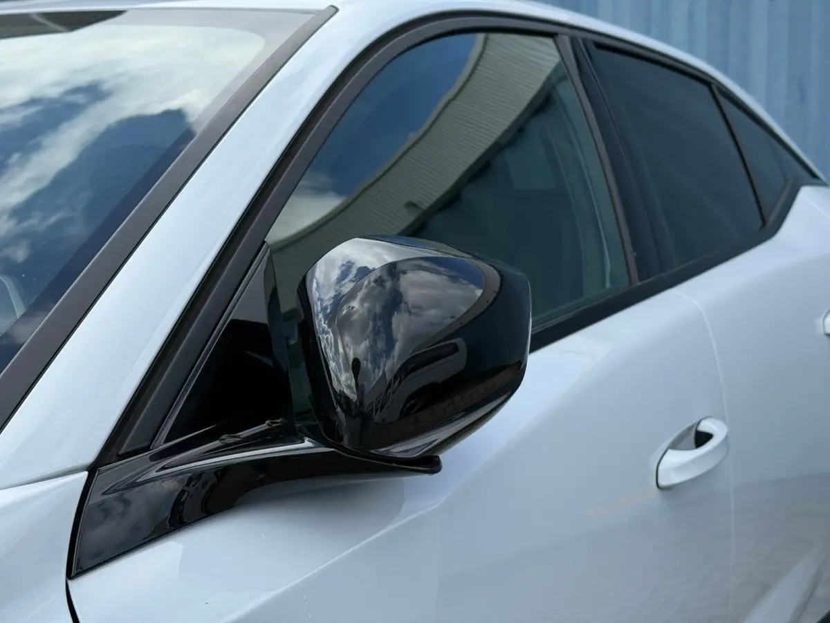 1.2 PureTech GT 130 EAT8 Alcantara bekleding | 360 Camera | Focal | Keyless | Elektrische achterklep | Adeptieve cruise control | Stuurwiel verwarming