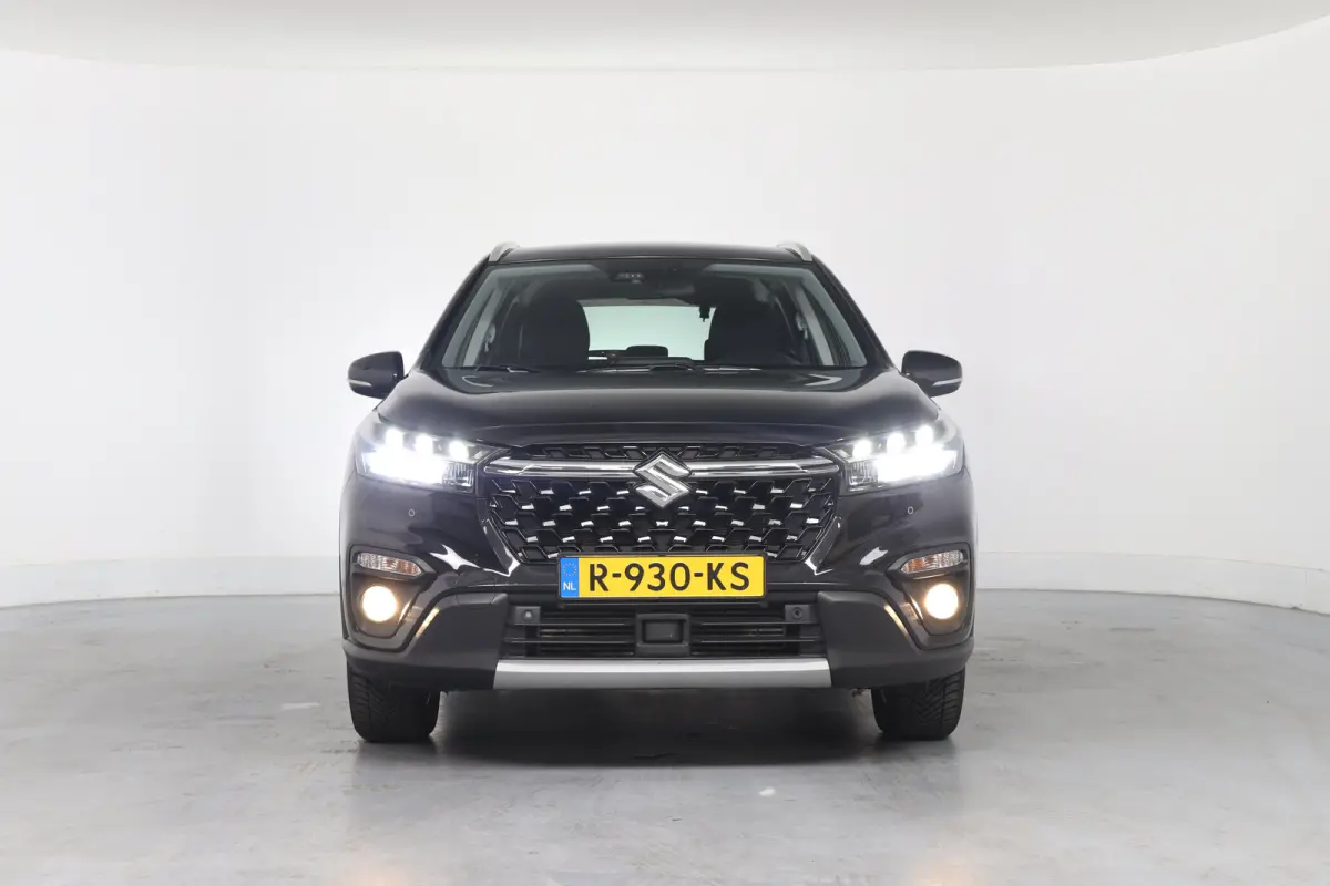 1.4 Boosterjet Select Smart Hybrid | Afn Trekhaak | Adaptive Cruise | Stoelverwarming | Camera | Keyless | Camera | Dealer Onderhouden | Climate Control
