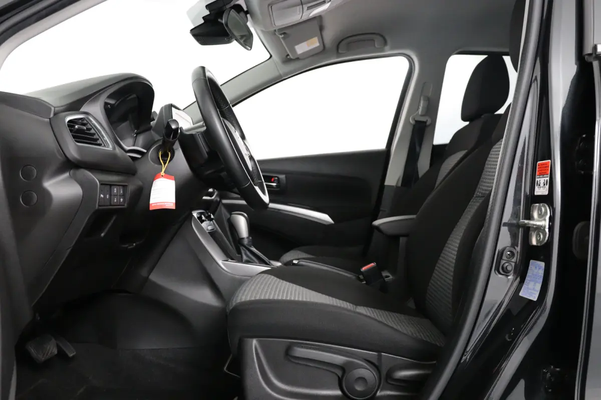 1.4 Boosterjet Select Smart Hybrid | Afn Trekhaak | Adaptive Cruise | Stoelverwarming | Camera | Keyless | Camera | Dealer Onderhouden | Climate Control