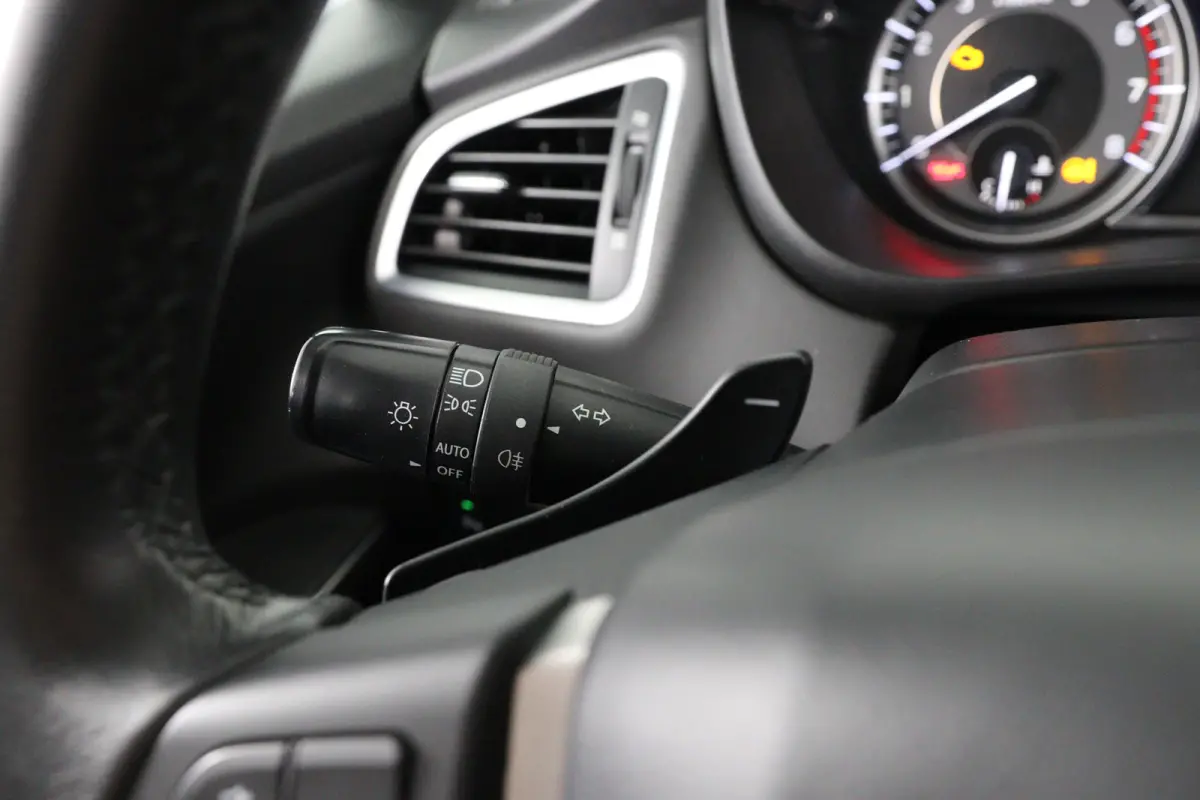 1.4 Boosterjet Select Smart Hybrid | Afn Trekhaak | Adaptive Cruise | Stoelverwarming | Camera | Keyless | Camera | Dealer Onderhouden | Climate Control