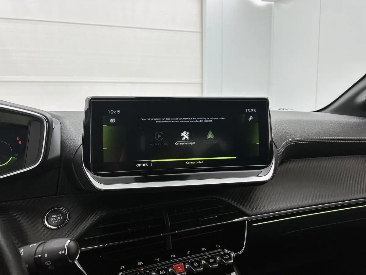 1.2 GT 100pk Automaat | Navigatie | Climate Control | Cruise Control | Camera | 17"LMV | Dodehoekdetectie | LED | Apple Carplay/Android Auto |