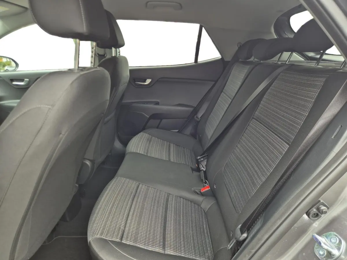 1.0 T-GDi MHEV DynamicPlusLine | Cruise Control | Climate Control | Stoelverwarming | Stuurverwarming | Camera | Privacy Glass |