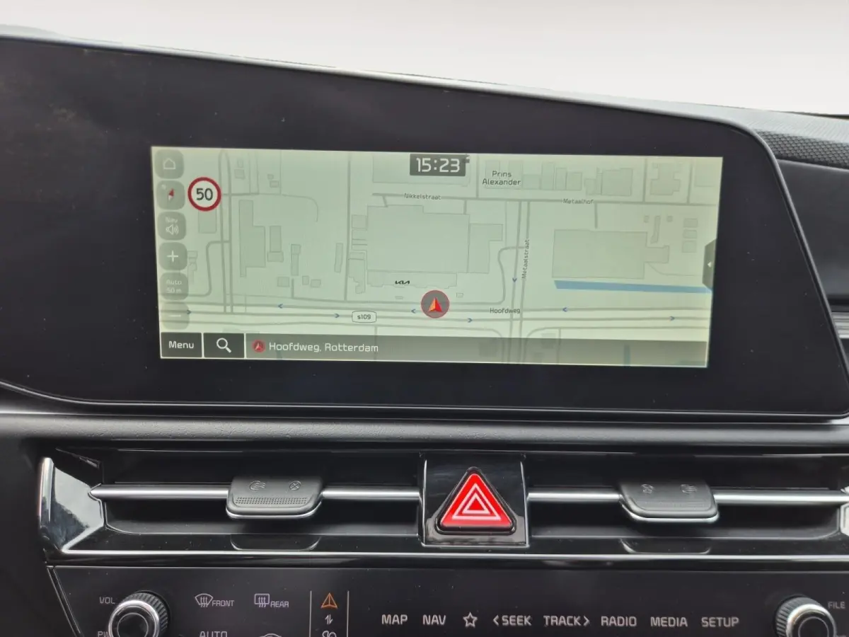 1.6 GDi Hybrid DynamicPlusLine | Cruise Control | Climate Control | Open Dak | Camera | Stoelverwarming | Stuurverwarming | Elektrische Kofferbak |