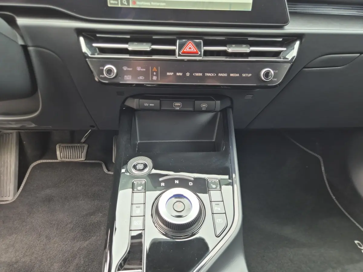 1.6 GDi Hybrid DynamicPlusLine | Cruise Control | Climate Control | Open Dak | Camera | Stoelverwarming | Stuurverwarming | Elektrische Kofferbak |