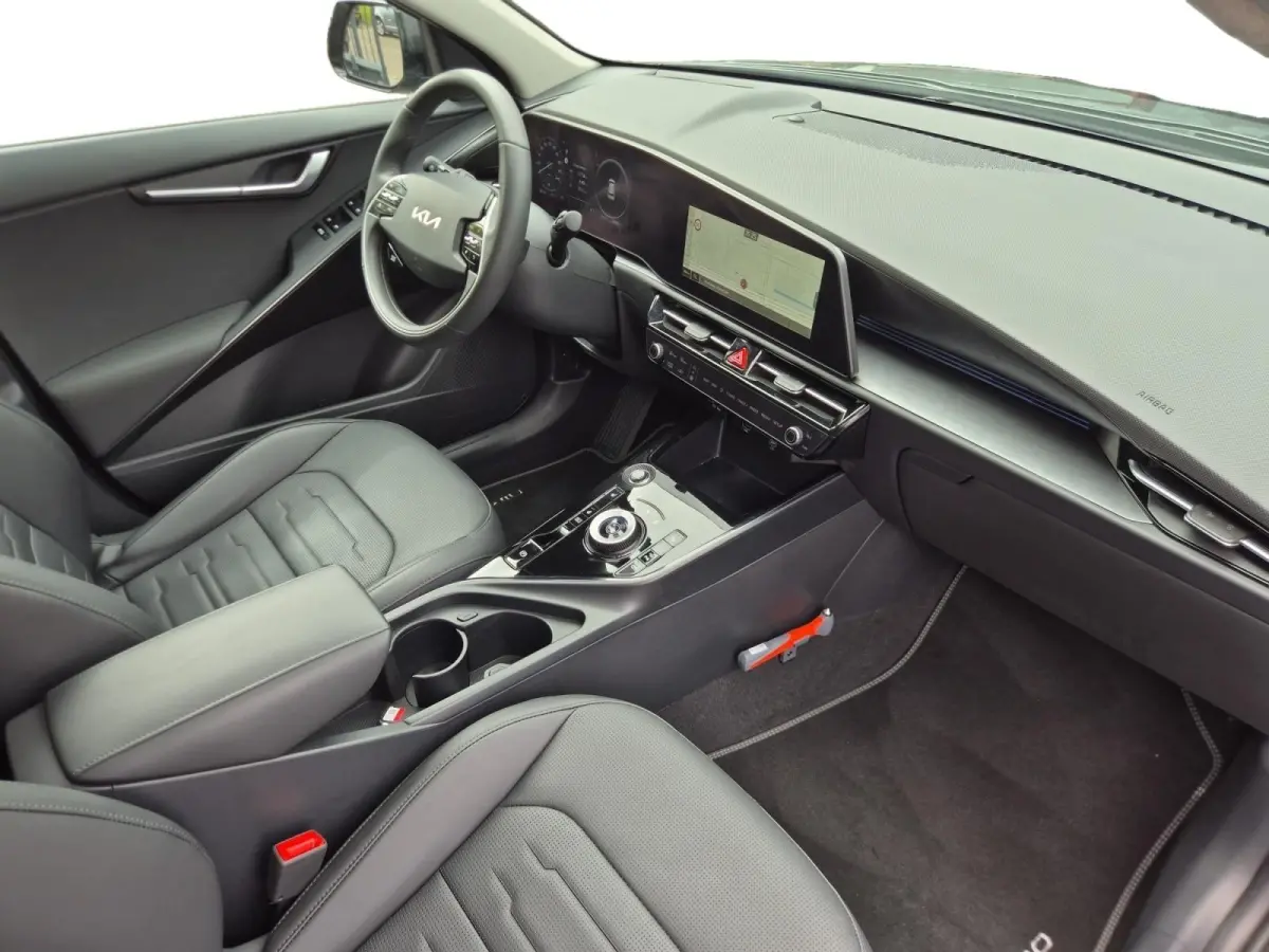 1.6 GDi Hybrid DynamicPlusLine | Cruise Control | Climate Control | Open Dak | Camera | Stoelverwarming | Stuurverwarming | Elektrische Kofferbak |