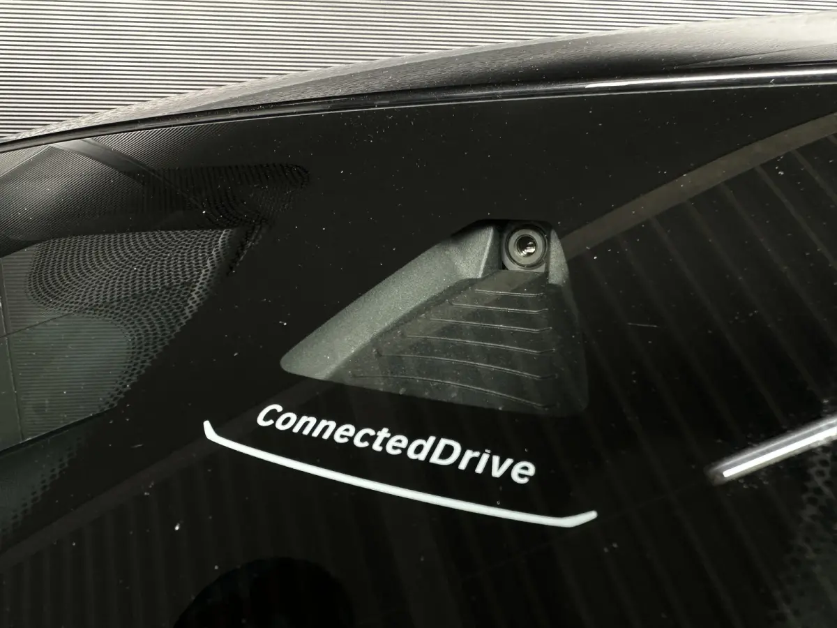 118i LCI | M-Sport | 5-Deurs | HiFi | Park Assist | Navi | LED |