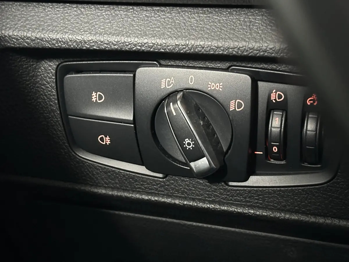 118i LCI | M-Sport | 5-Deurs | HiFi | Park Assist | Navi | LED |
