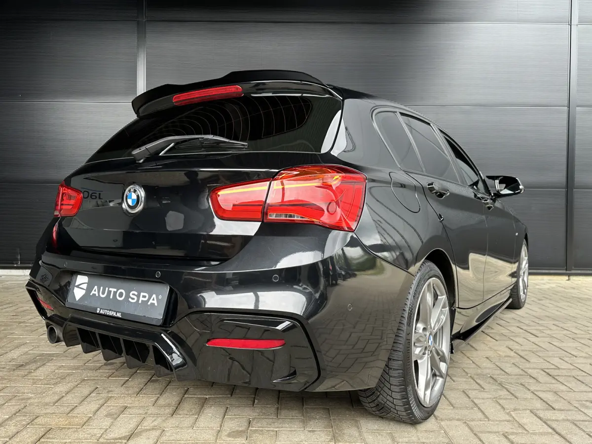 118i LCI | M-Sport | 5-Deurs | HiFi | Park Assist | Navi | LED |