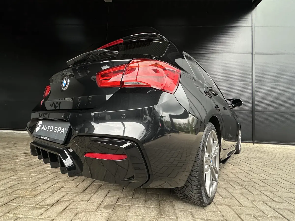 118i LCI | M-Sport | 5-Deurs | HiFi | Park Assist | Navi | LED |