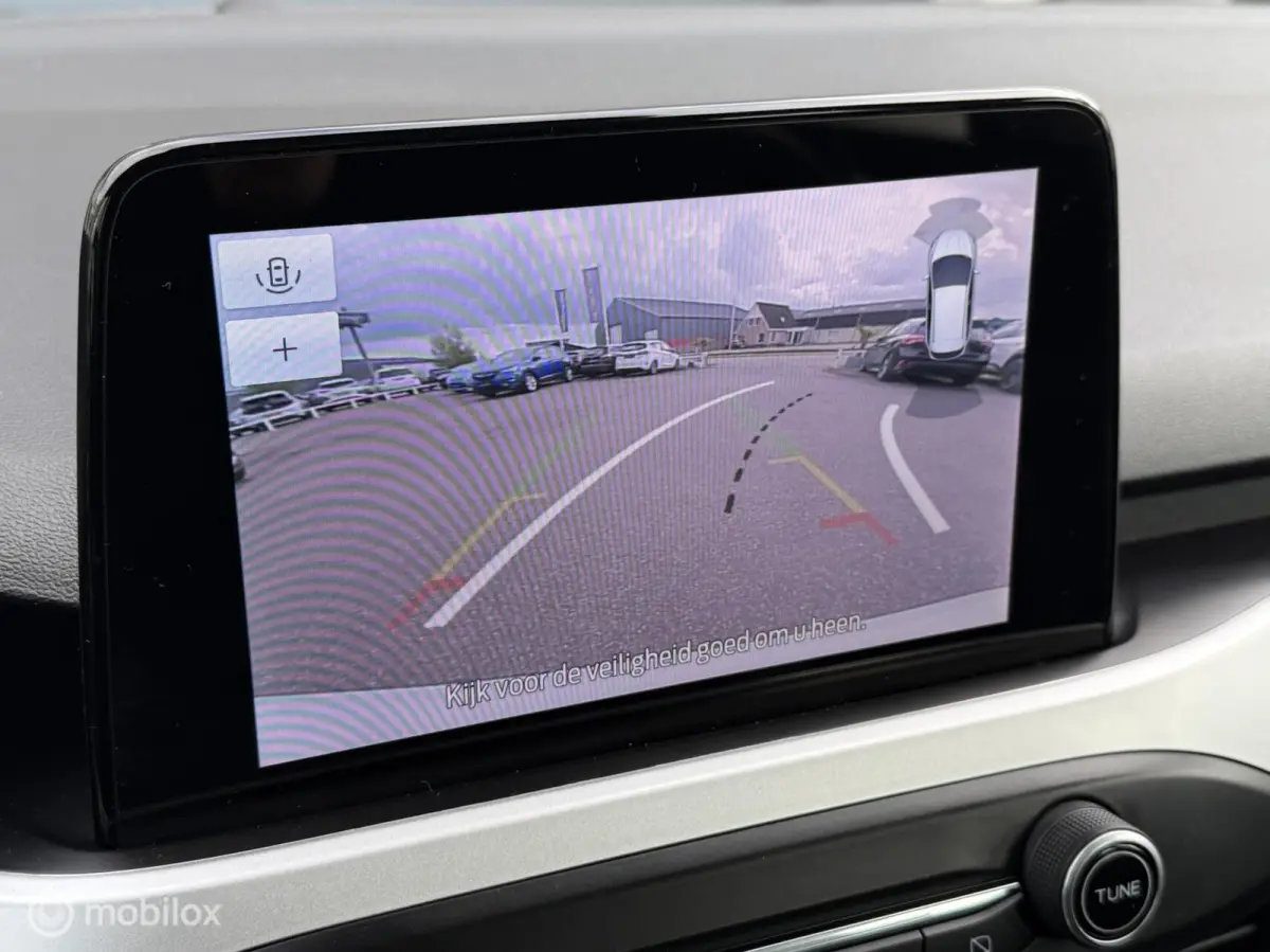 1.0 EcoBoost Trend Edition CarPlay Camera Full-Led