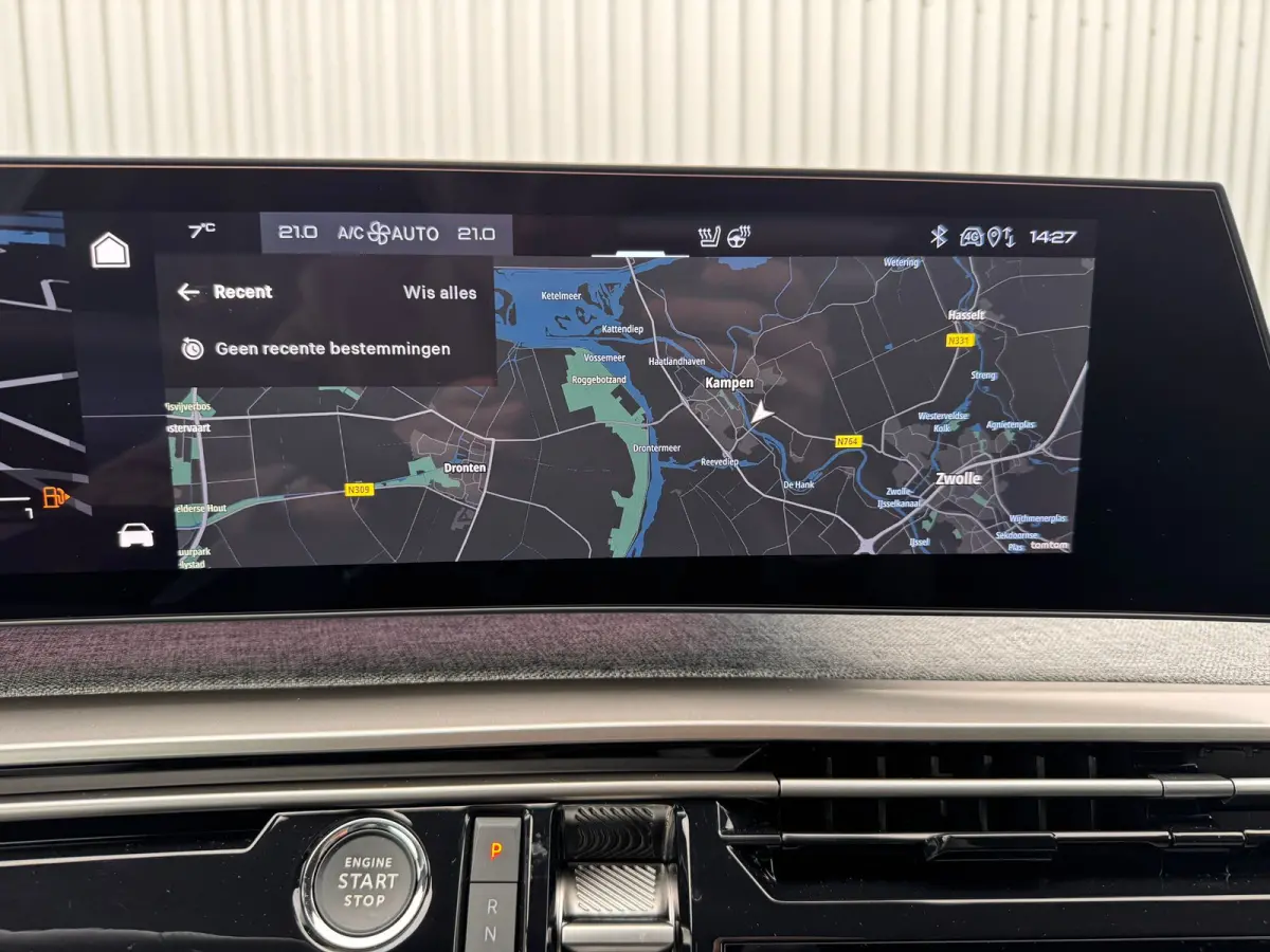 1.2 Hybrid 145PK GT | Navigatie | Camera | Parkeersensoren | Elektrische Bedienbare Kofferbak | Draadloze Apple Carplay / Android Auto | | Achteruitrijcamera | Apple Carplay/Android Auto|tel